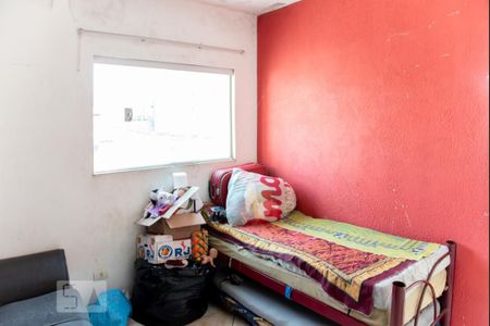 Casa à venda com 100m², 2 quartos e sem vagaHall entre Quartos