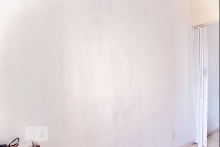 Casa à venda com 100m², 2 quartos e sem vagaQuarto