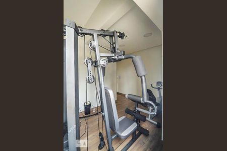 Apartamento para alugar com 51m², 2 quartos e 1 vaga Apartamento para alugar com 51m², 2 quartos e 1 vagaÁrea comum - Academia