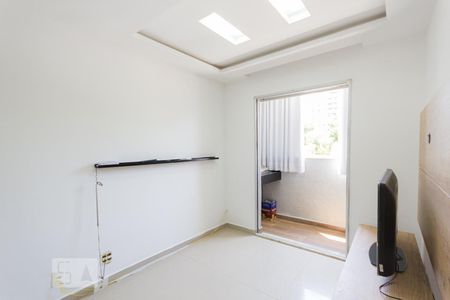 Sala de apartamento para alugar com 2 quartos, 52m² em Jacarepaguá, Rio de Janeiro
