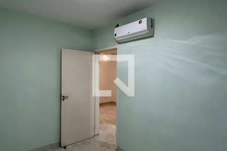 Quarto 1 de apartamento para alugar com 2 quartos, 60m² em Vila Matias, Santos