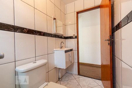 Casa para alugar com 85m², 2 quartos e 1 vaga Casa para alugar com 85m², 2 quartos e 1 vagaBanheiro