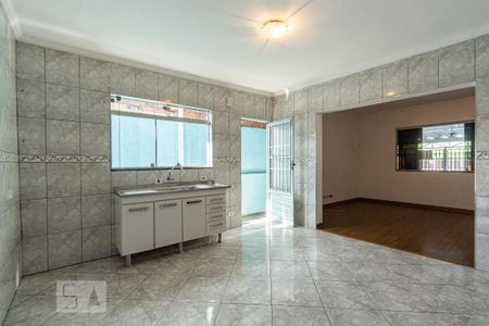 Casa para alugar com 85m², 2 quartos e 1 vaga Casa para alugar com 85m², 2 quartos e 1 vagaCozinha