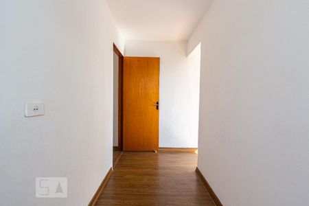 Casa para alugar com 85m², 2 quartos e 1 vaga Casa para alugar com 85m², 2 quartos e 1 vagaCloset