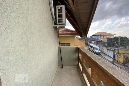 Casa à venda com 146m², 3 quartos e 4 vagasSuíte 1 - Varanda