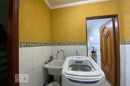 Casa à venda com 146m², 3 quartos e 4 vagasÁrea de Serviço