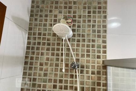 Casa à venda com 146m², 3 quartos e 4 vagasChuveiro