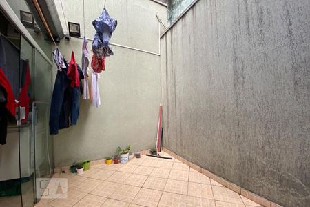 Casa à venda com 146m², 3 quartos e 4 vagasQuintal