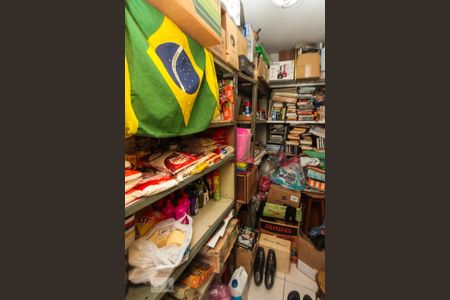 Casa à venda com 97m², 2 quartos e 2 vagas Casa à venda com 97m², 2 quartos e 2 vagasDispensa