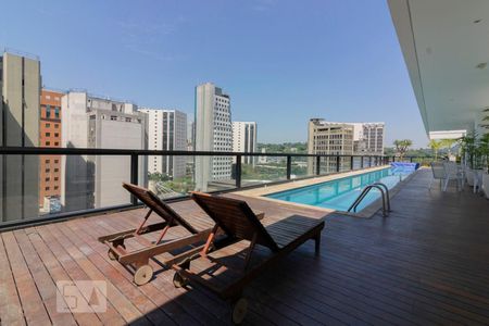 Apartamento à venda com 123m², 1 quarto e 3 vagas Apartamento à venda com 123m², 1 quarto e 3 vagasÁrea comum - Piscina