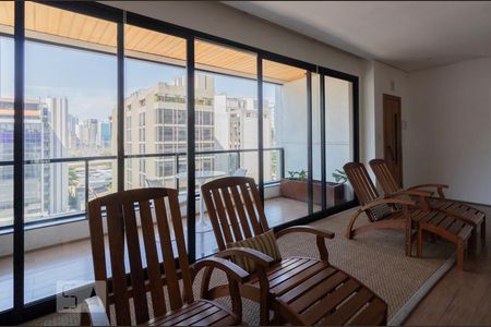 Apartamento à venda com 123m², 1 quarto e 3 vagas Apartamento à venda com 123m², 1 quarto e 3 vagasSauna