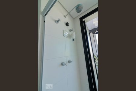 Apartamento à venda com 123m², 1 quarto e 3 vagas Apartamento à venda com 123m², 1 quarto e 3 vagasBanheiro Suíte