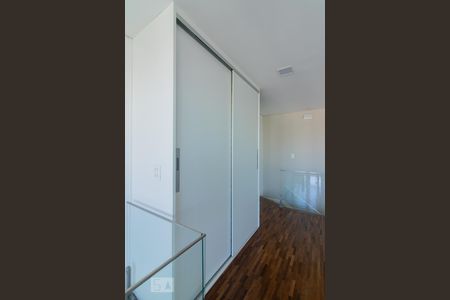 Apartamento à venda com 123m², 1 quarto e 3 vagas Apartamento à venda com 123m², 1 quarto e 3 vagasSuíte