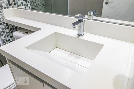 Apartamento à venda com 63m², 2 quartos e 1 vagaDetalhe do Banheiro da Suíte