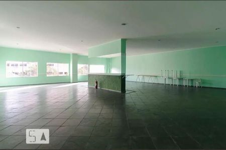 Apartamento à venda com 63m², 2 quartos e 1 vagasalao de festas