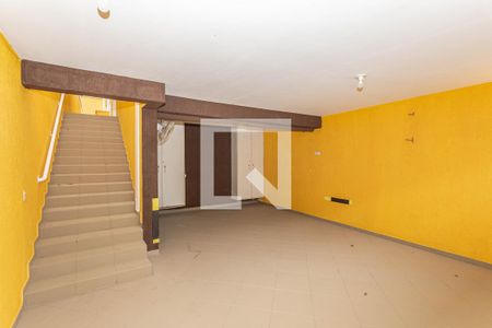 Casa à venda com 176m², 2 quartos e 2 vagasQuintal