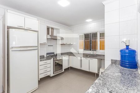 Casa à venda com 176m², 2 quartos e 2 vagasCozinha