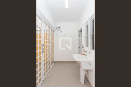 Casa à venda com 176m², 2 quartos e 2 vagasÁrea de Serviço