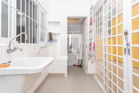 Casa à venda com 176m², 2 quartos e 2 vagasÁrea de Serviço