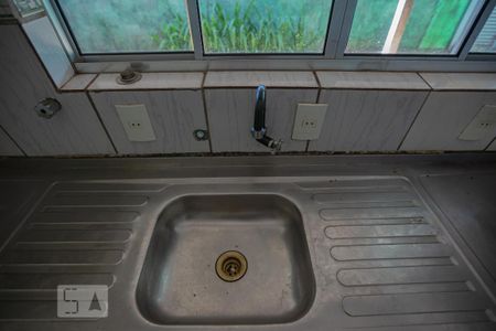 Cozinha de casa para alugar com 2 quartos, 120m² em Parque Residencial Cândido Portinari, Ribeirão Preto