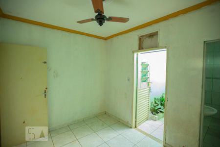 Suíte 1 de casa para alugar com 2 quartos, 120m² em Parque Residencial Cândido Portinari, Ribeirão Preto