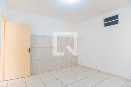 Quarto de casa para alugar com 1 quarto, 30m² em Jardim Santa Cristina, Santo André