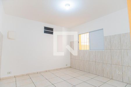 Quarto de casa para alugar com 1 quarto, 30m² em Jardim Santa Cristina, Santo André