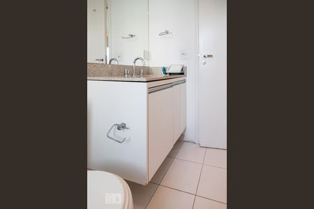 Apartamento para alugar com 90m², 2 quartos e 2 vagasBanheiro Quarto 2 - Suíte