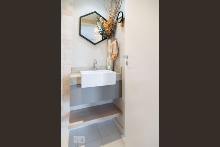 Lavabo de apartamento para alugar com 2 quartos, 90m² em Brooklin Paulista, São Paulo