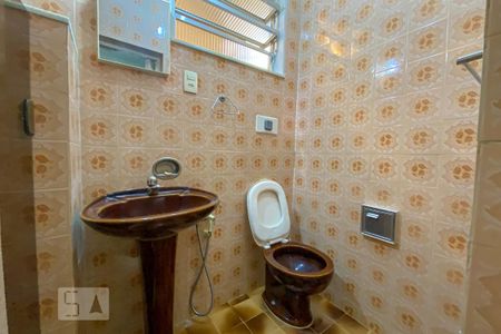 Apartamento à venda com 140m², 2 quartos e 1 vagaBanheiro da Suíte