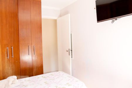Quarto 1 de apartamento para alugar com 2 quartos, 49m² em Vila Emir, São Paulo