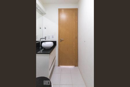 Apartamento à venda com 50m², 2 quartos e 1 vaga Apartamento à venda com 50m², 2 quartos e 1 vagaBanheiro