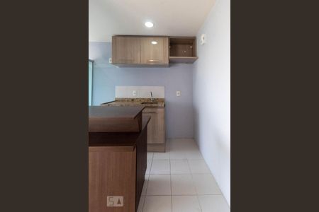 Apartamento à venda com 50m², 2 quartos e 1 vaga Apartamento à venda com 50m², 2 quartos e 1 vagaCozinha e Área de Serviço