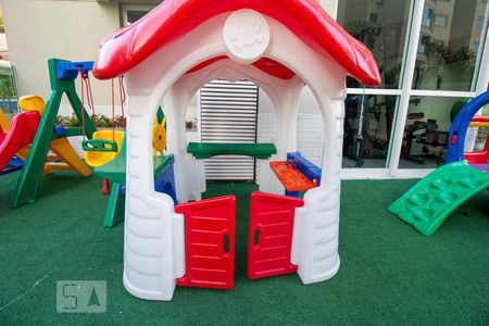 Apartamento para alugar com 128m², 4 quartos e 2 vagasÁrea Comum - Playground