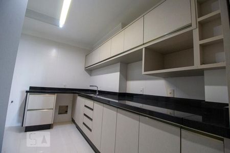 Apartamento para alugar com 128m², 4 quartos e 2 vagasCozinha