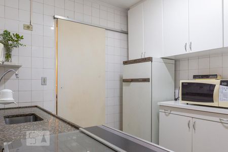 Apartamento à venda com 83m², 2 quartos e 1 vagaCozinha