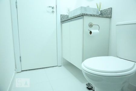 Banheiro Kitnet de apartamento à venda com 1 quarto, 25m² em Liberdade, São Paulo