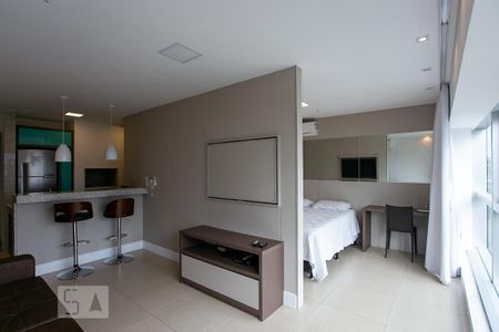 Sala/Cozinha de apartamento para alugar com 1 quarto, 42m² em Cristal, Porto Alegre
