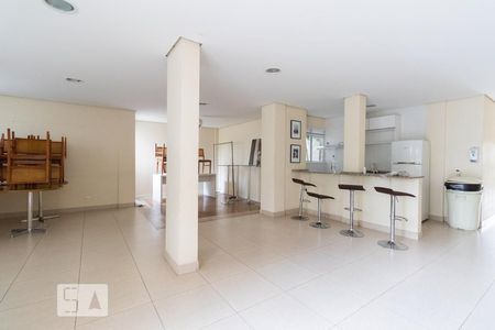 Apartamento à venda com 67m², 3 quartos e 1 vaga Apartamento à venda com 67m², 3 quartos e 1 vagaÁrea comum - Salão de festas