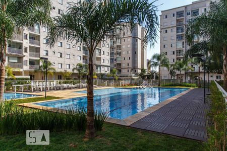 Apartamento à venda com 67m², 3 quartos e 1 vaga Apartamento à venda com 67m², 3 quartos e 1 vagaÁrea comum - Piscina