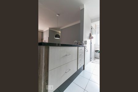 Apartamento à venda com 67m², 3 quartos e 1 vagaCozinha - Balcão