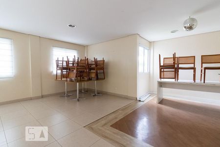 Apartamento à venda com 67m², 3 quartos e 1 vaga Apartamento à venda com 67m², 3 quartos e 1 vagaÁrea comum - Salão de festas