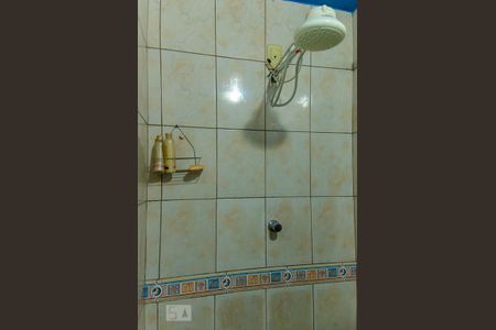 Casa à venda com 150m², 3 quartos e 2 vagas Casa à venda com 150m², 3 quartos e 2 vagasBanheiro da Suíte