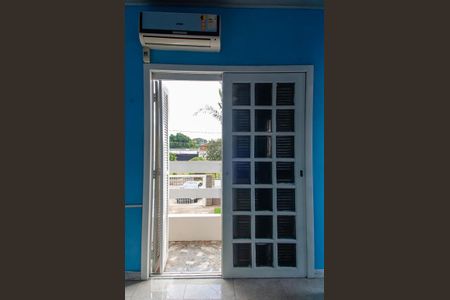 Casa à venda com 150m², 3 quartos e 2 vagas Casa à venda com 150m², 3 quartos e 2 vagasQuarto Suíte