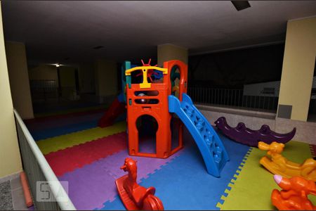 Apartamento para alugar com 51m², 2 quartos e sem vagaÁrea Comum - Playground