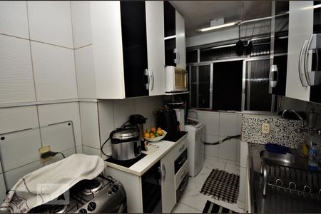 Apartamento para alugar com 51m², 2 quartos e sem vagaCozinha - Armários