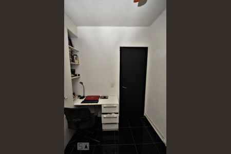 Quarto 1 de apartamento para alugar com 2 quartos, 51m² em Centro, Rio de Janeiro