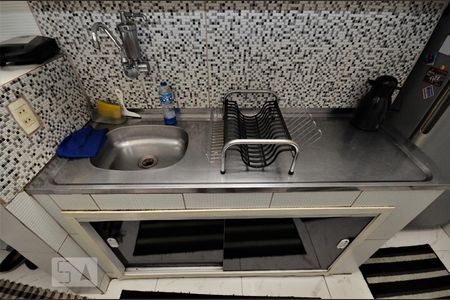 Apartamento para alugar com 51m², 2 quartos e sem vagaCozinha - Pia
