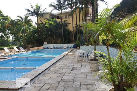 Apartamento à venda com 100m², 3 quartos e 1 vagaÁrea comum - Piscina