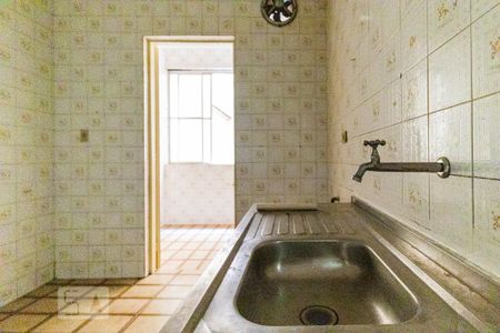 Apartamento à venda com 76m², 1 quarto e sem vaga Apartamento à venda com 76m², 1 quarto e sem vagaCozinha - Pia